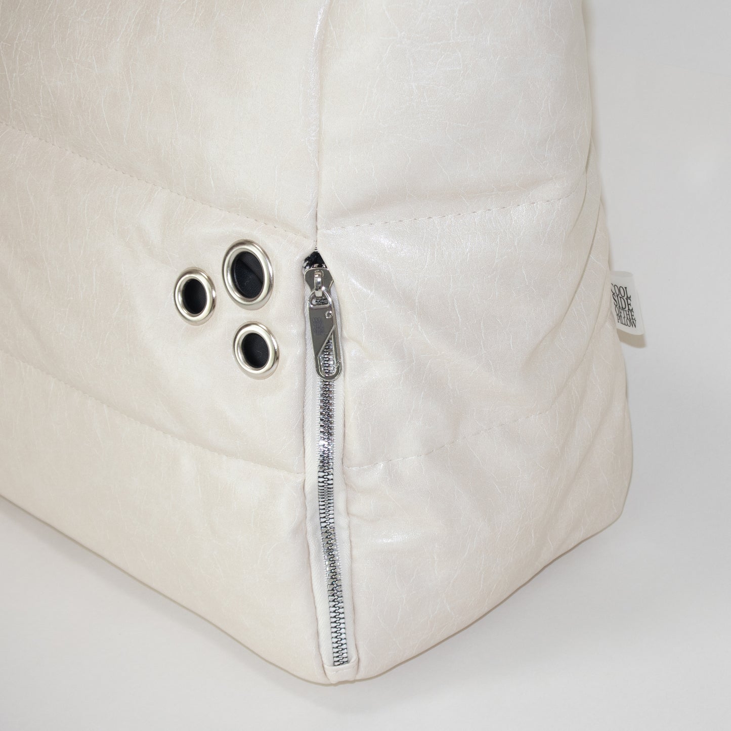 MY EYELET TRAVEL BAG cream