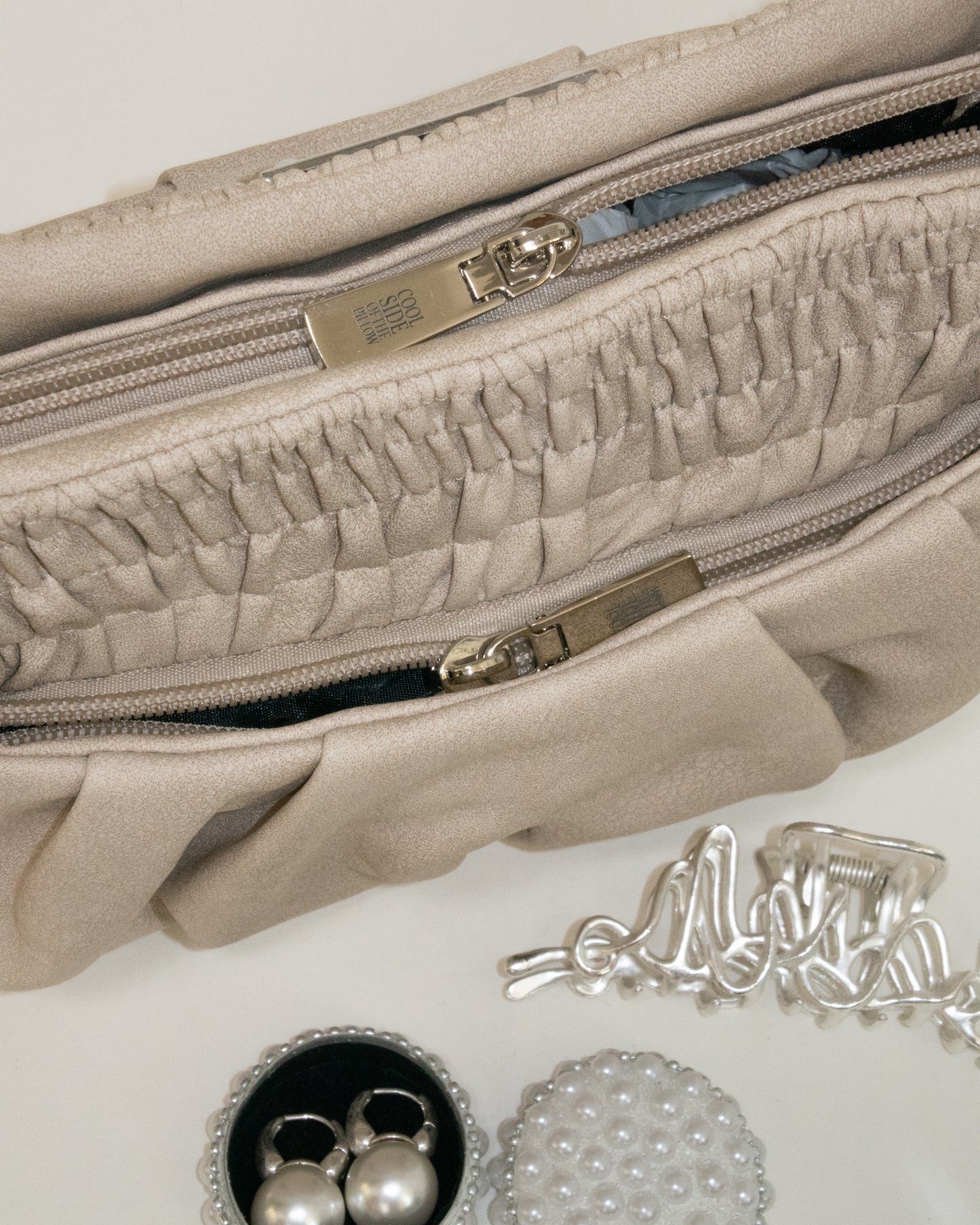 THE BOXER BAG MINI sand