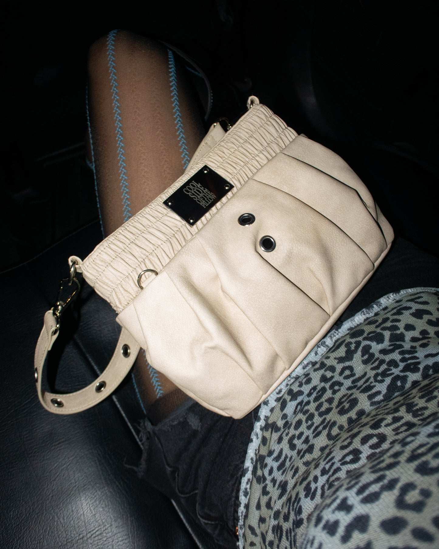 THE BOXER BAG MINI sand