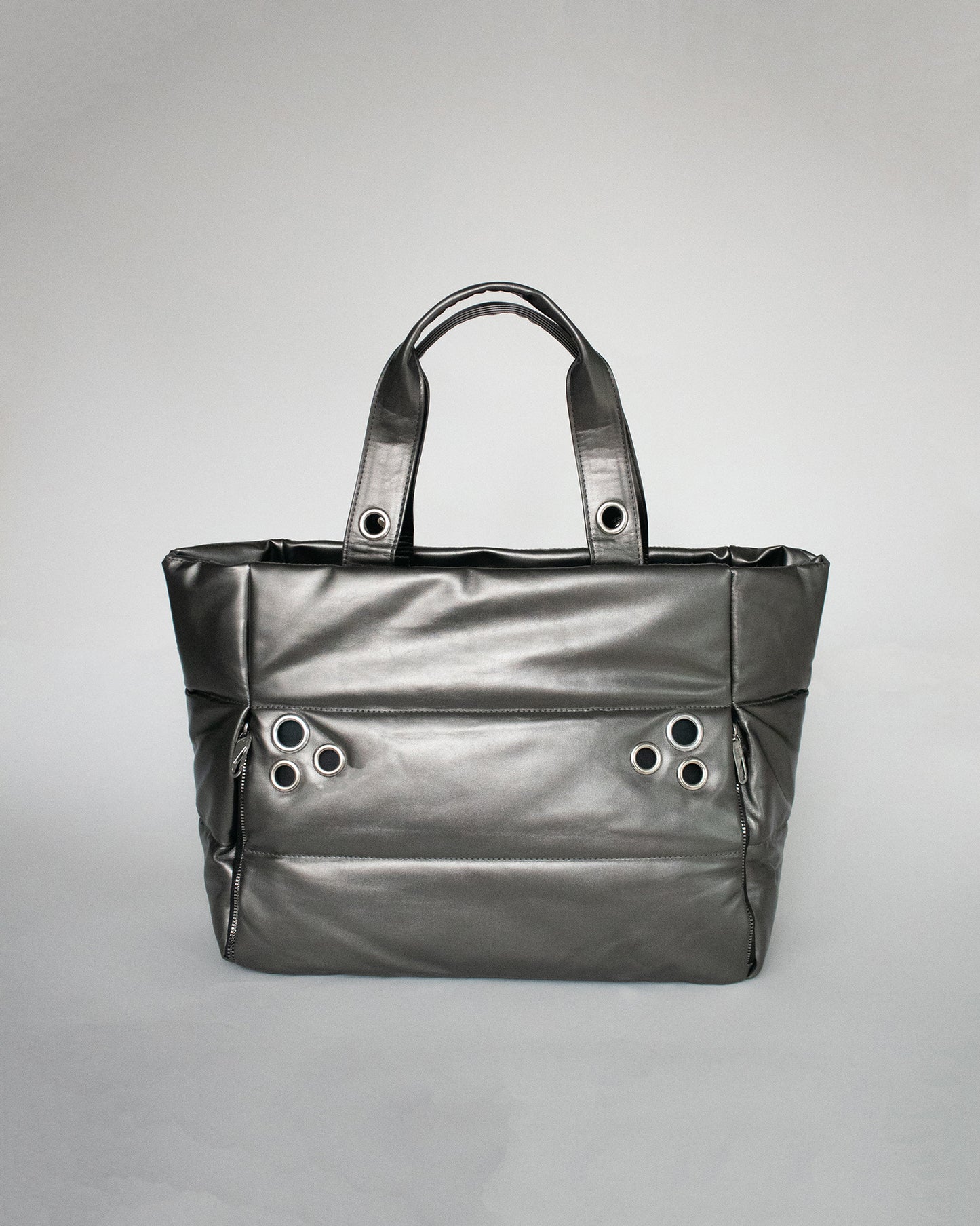 MY EYELET TRAVEL BAG gun