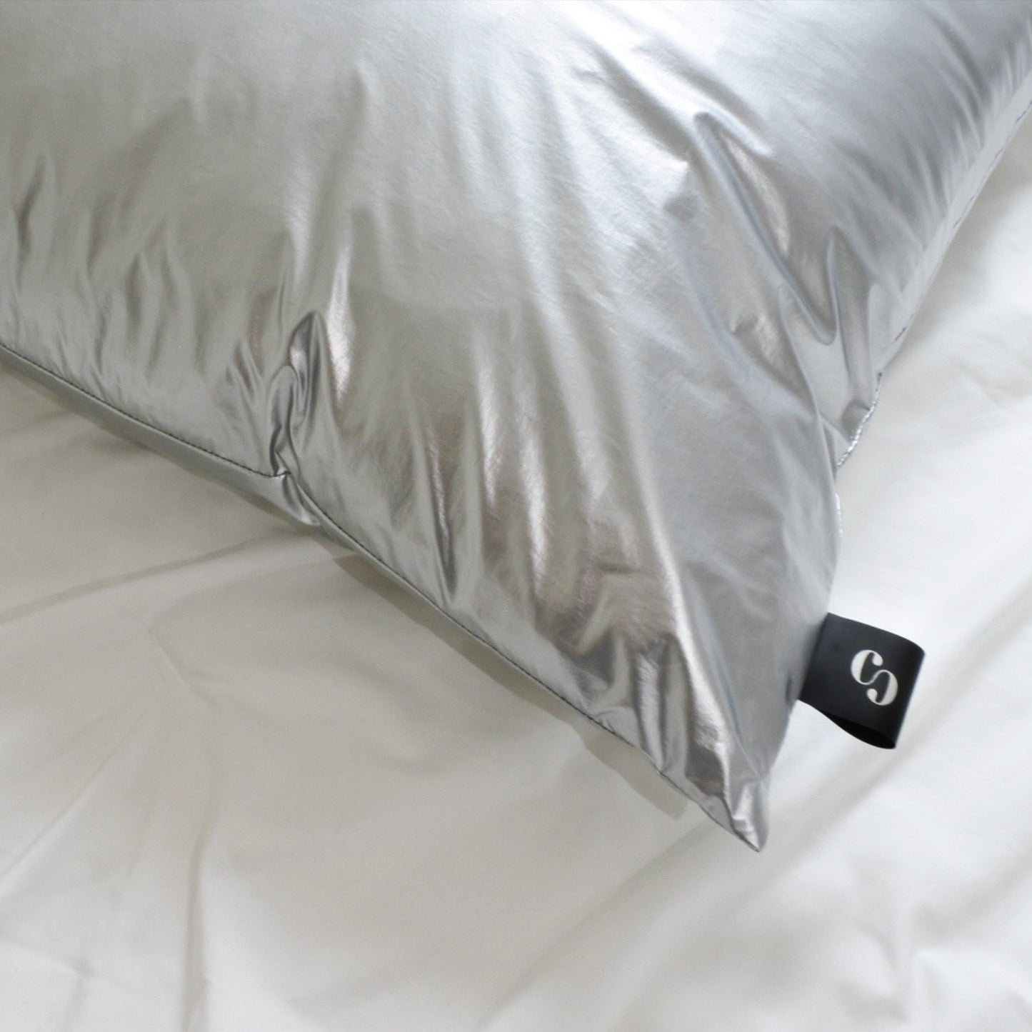 METALLIC PILLOWCASE silver