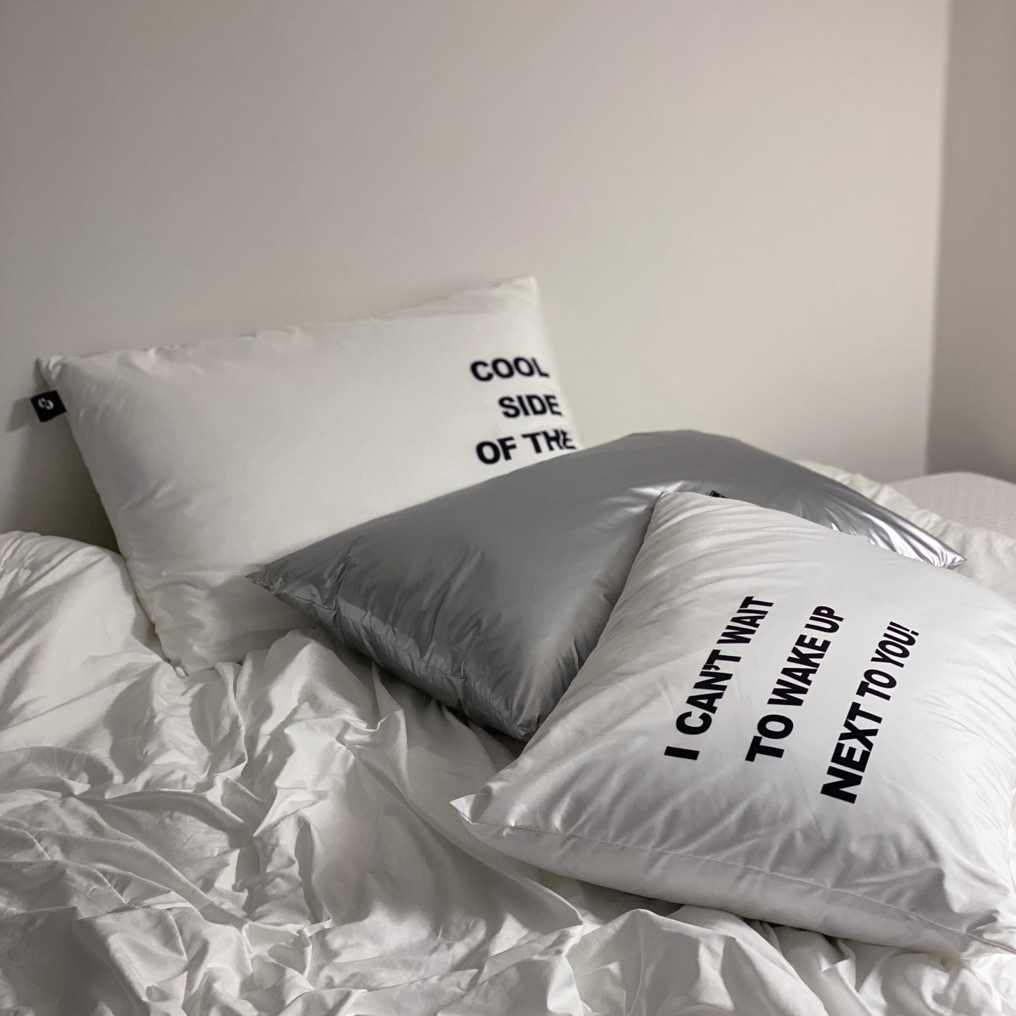 METALLIC PILLOWCASE silver