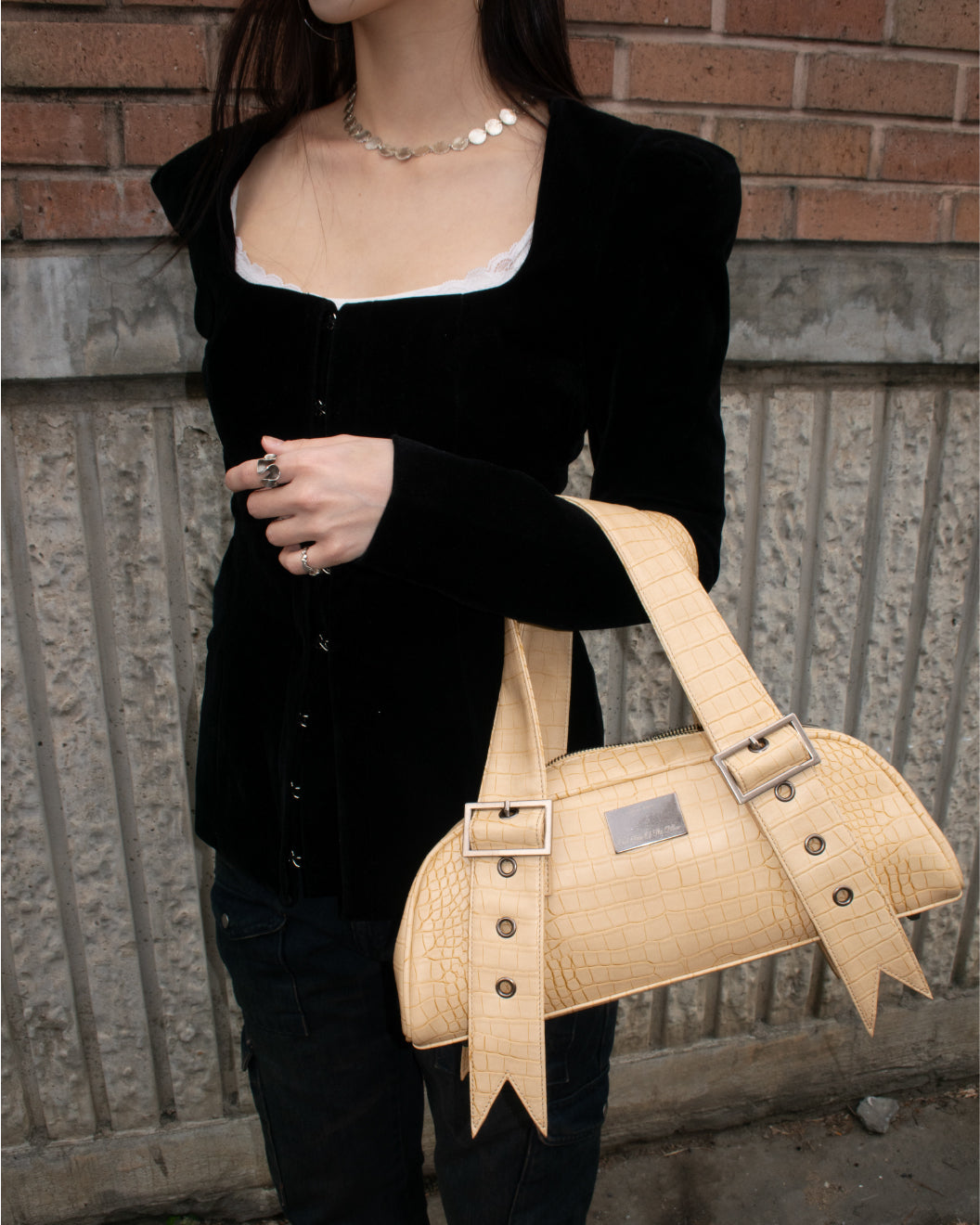 BOW ARCH BAG butter