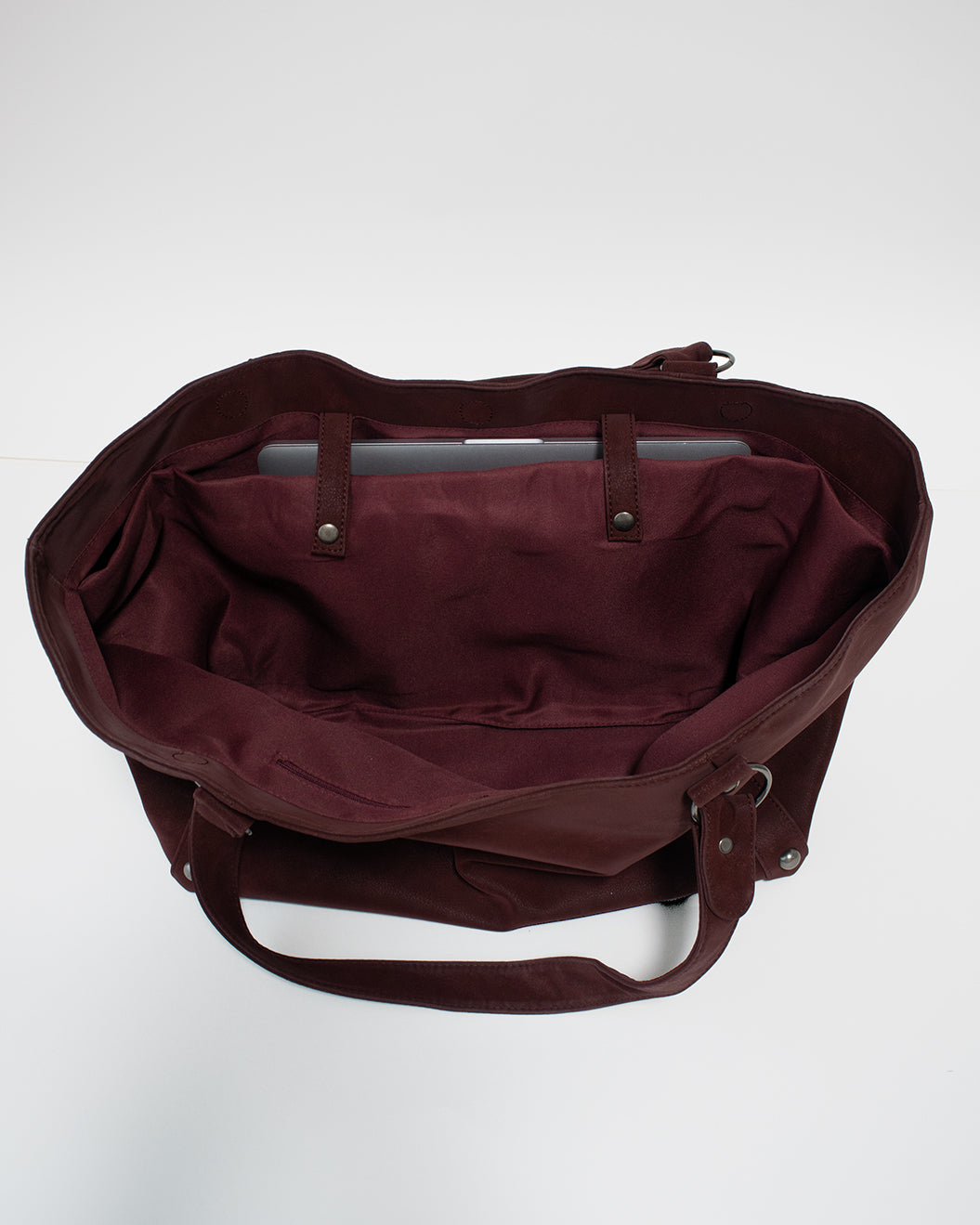 HARNESS MAXI TOTE port wine