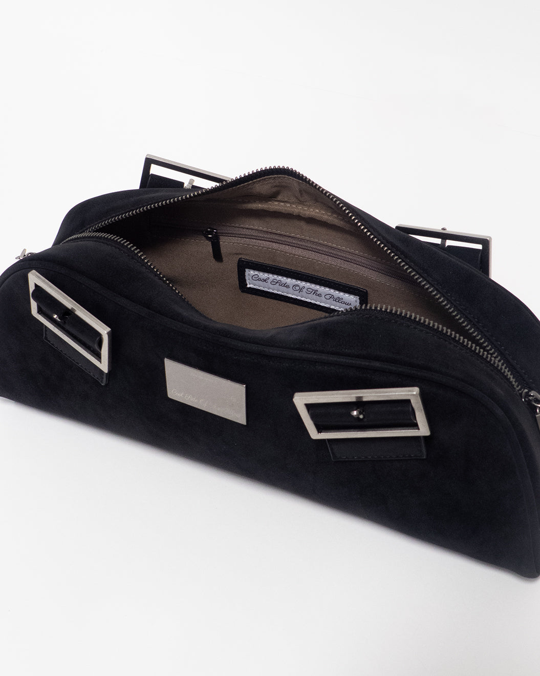 BOW ARCH BAG black
