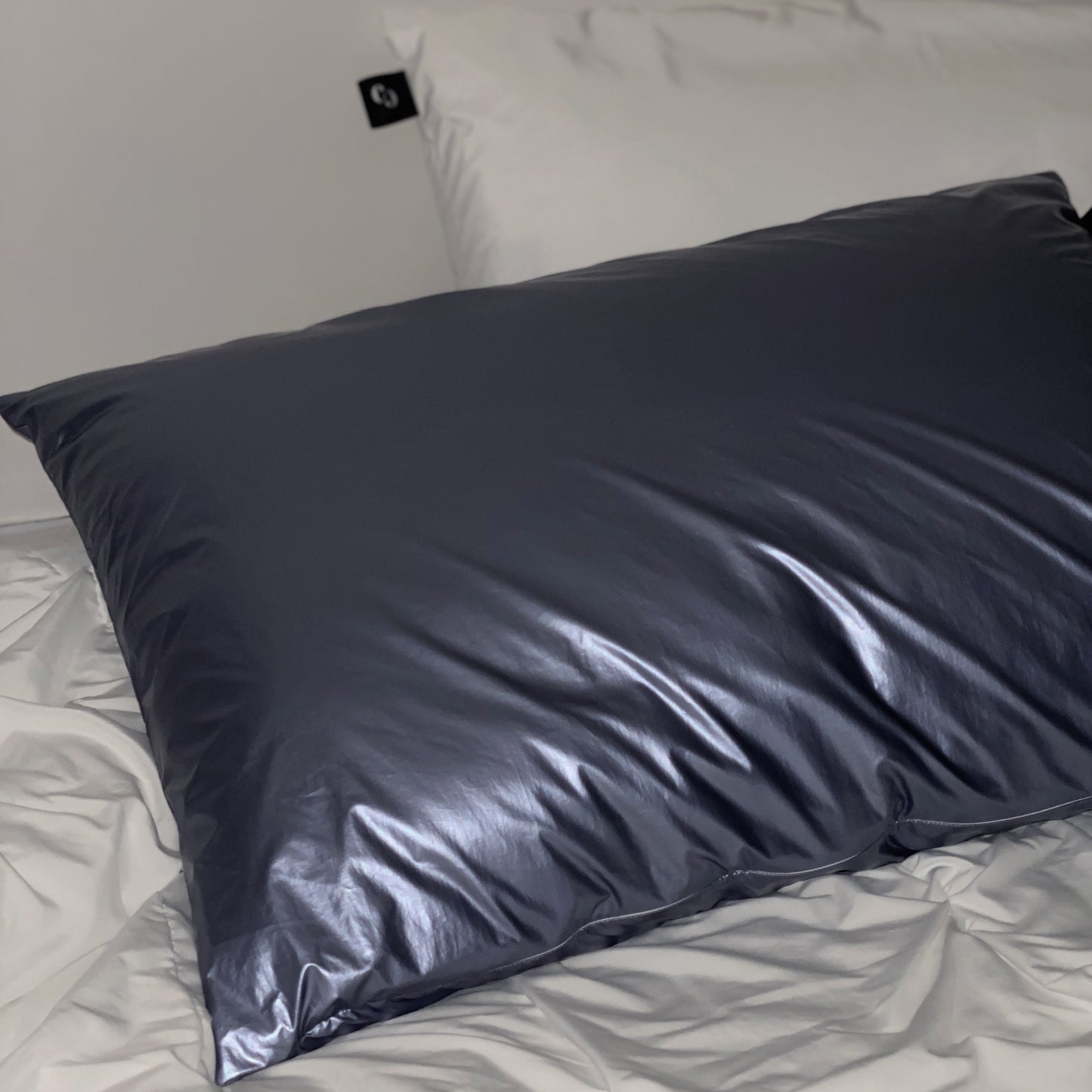 METALLIC PILLOWCASE night blue