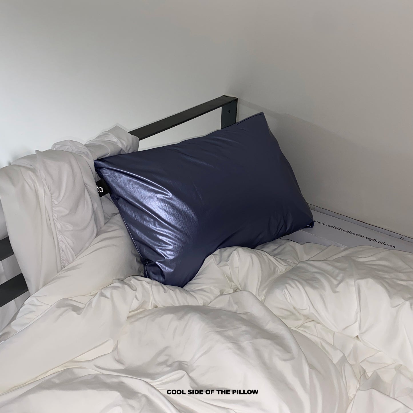 METALLIC PILLOWCASE night blue